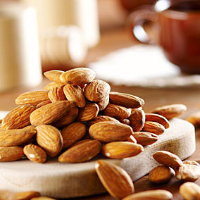 raw almonds