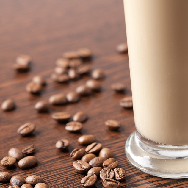 coffee smoothie and coffee beans